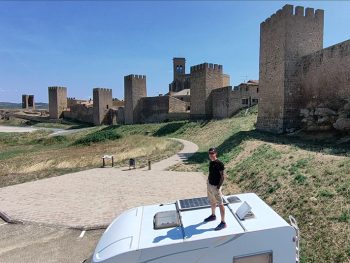 Artajona, Navarra en autocaravana